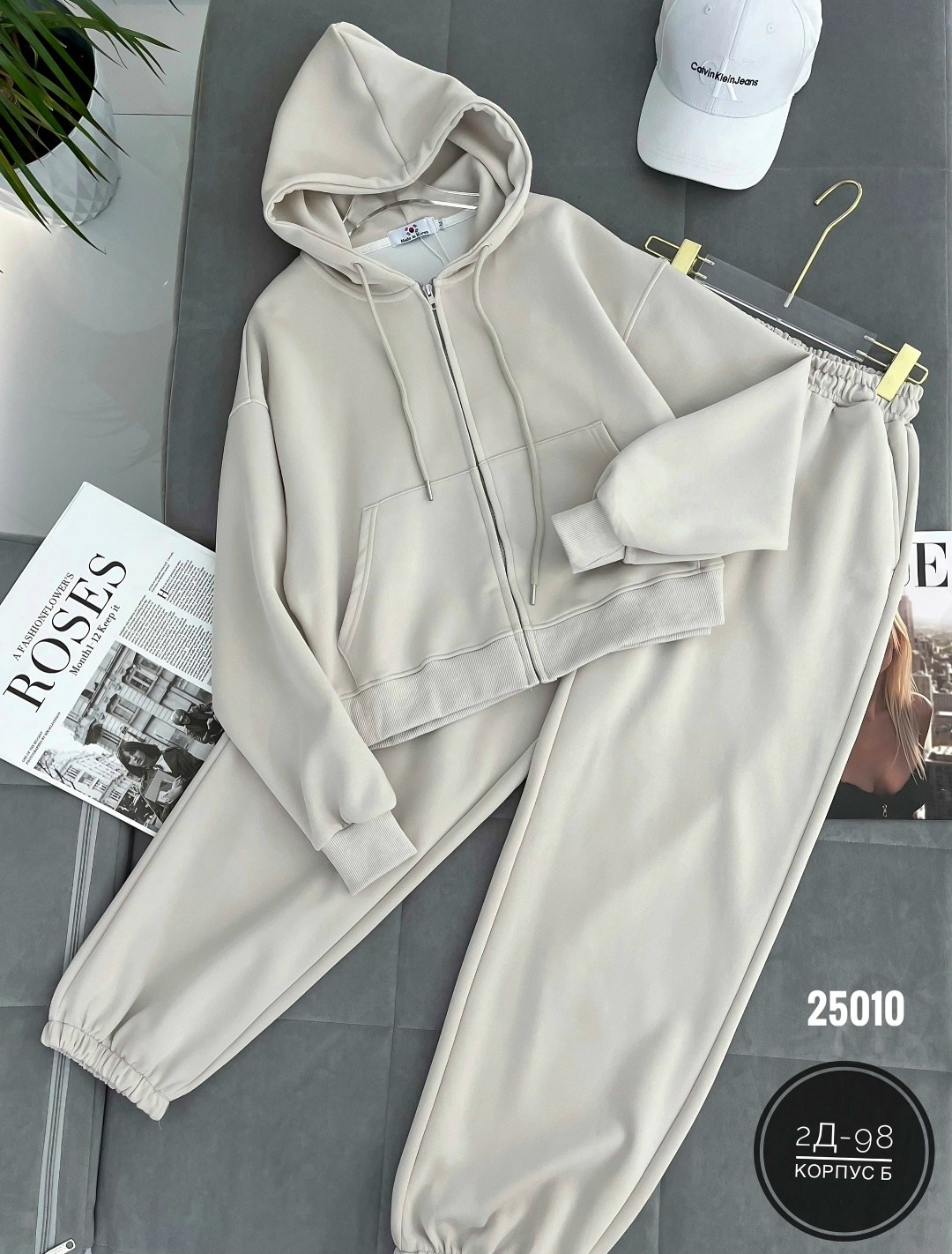 костюм на флисе,костюм спортивный женский,костюм женский,костюм двойка,женские костюмы на флисе