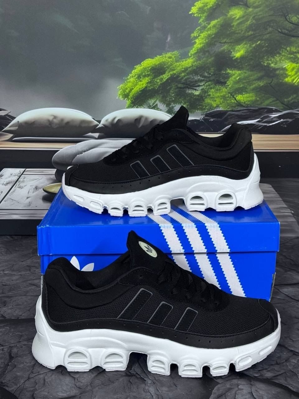 adidas кроссовки,черные адидас кроссовки 2026,кроссовки adifom megaride adidas черный,adidas raf simons bounce,кроссовки адидас