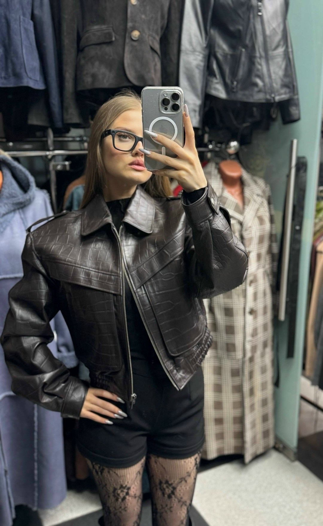 кожаная куртка,куртка кожаная женская,кожаная куртка оверсайз,куртка женская,куртка