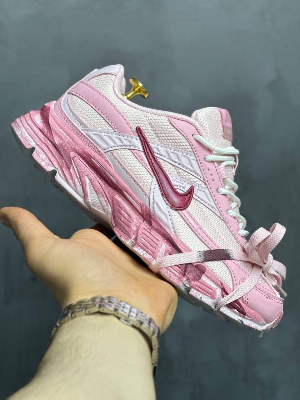 кроссовки nike initiator pink,кроссовки nike initiator розовые,женские беговые кроссовки nike initiator ярко-розовый,кроссовки для женщин nike initiator pink,женские кроссовки nike initiator "pink"