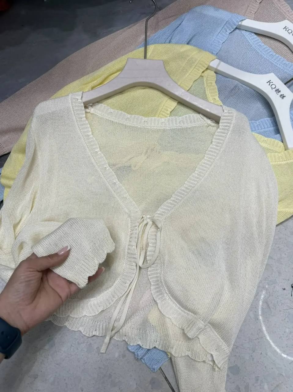 женский вязаный кардиган,тонкий кардиган,женские кардиганы,женская кофта,джемпер бежевый