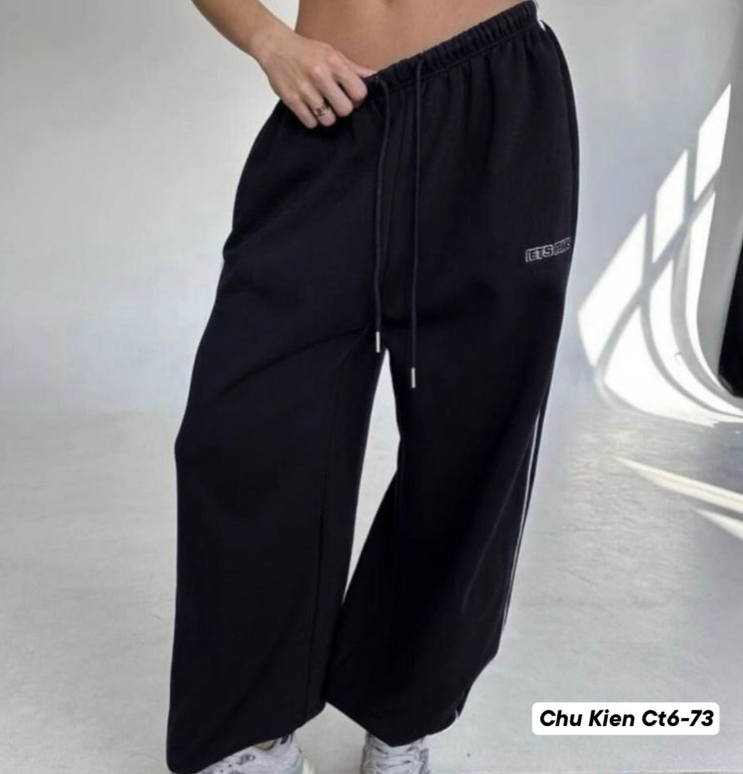 женские спортивные штаны,серые широкие спортивные штаны,брюки спортивные,спортивные штаны,спортивные штаны на флисе