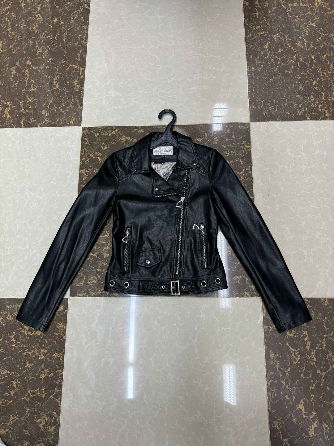 куртка косуха,куртка косуха женская кожаная,куртка из искусственной кожи женская,кожаная куртка,куртка косуха женская