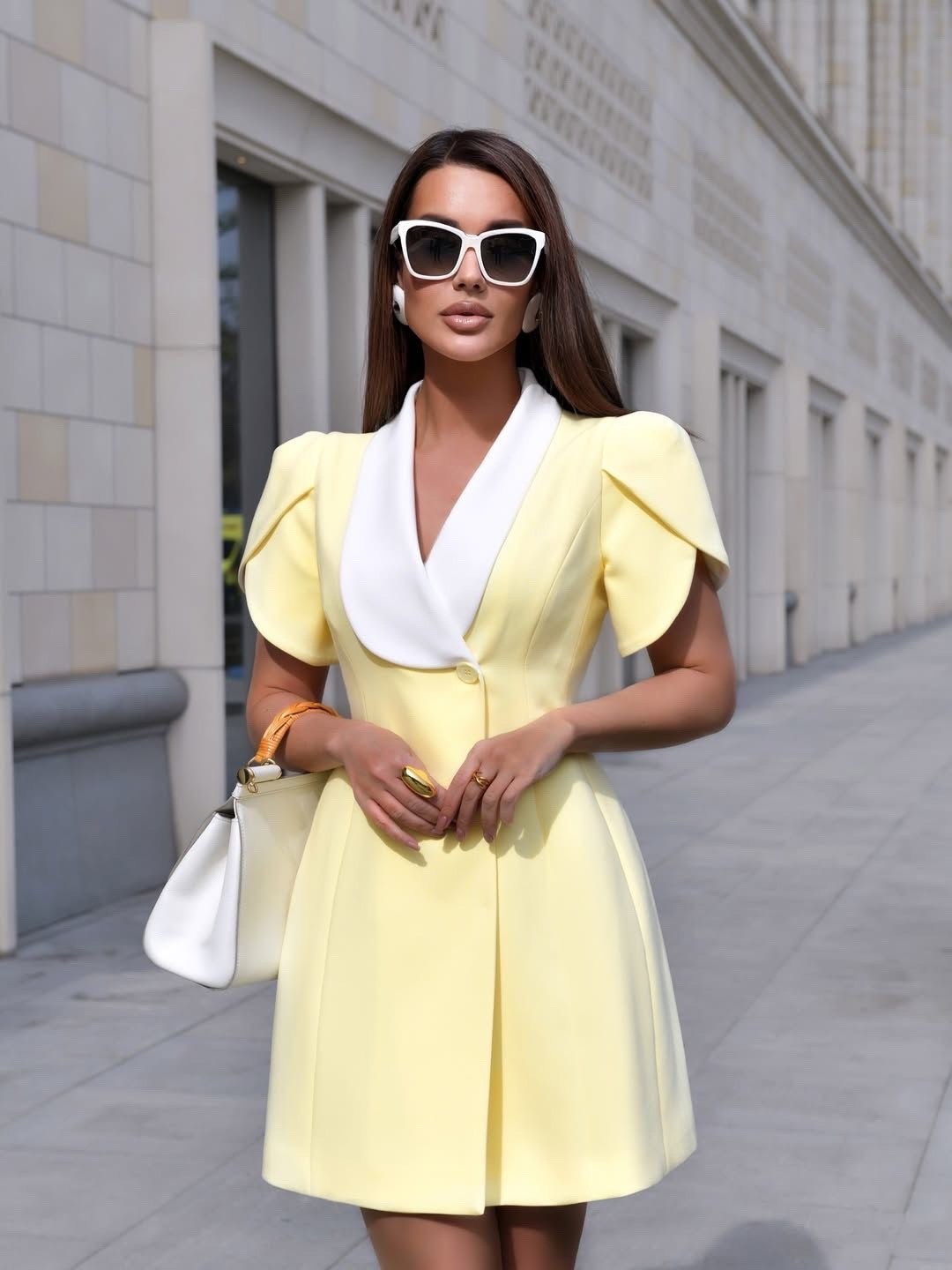 летнее женское платье,платье с отложным воротником,платье модное,модные женские платья,элегантные наряды