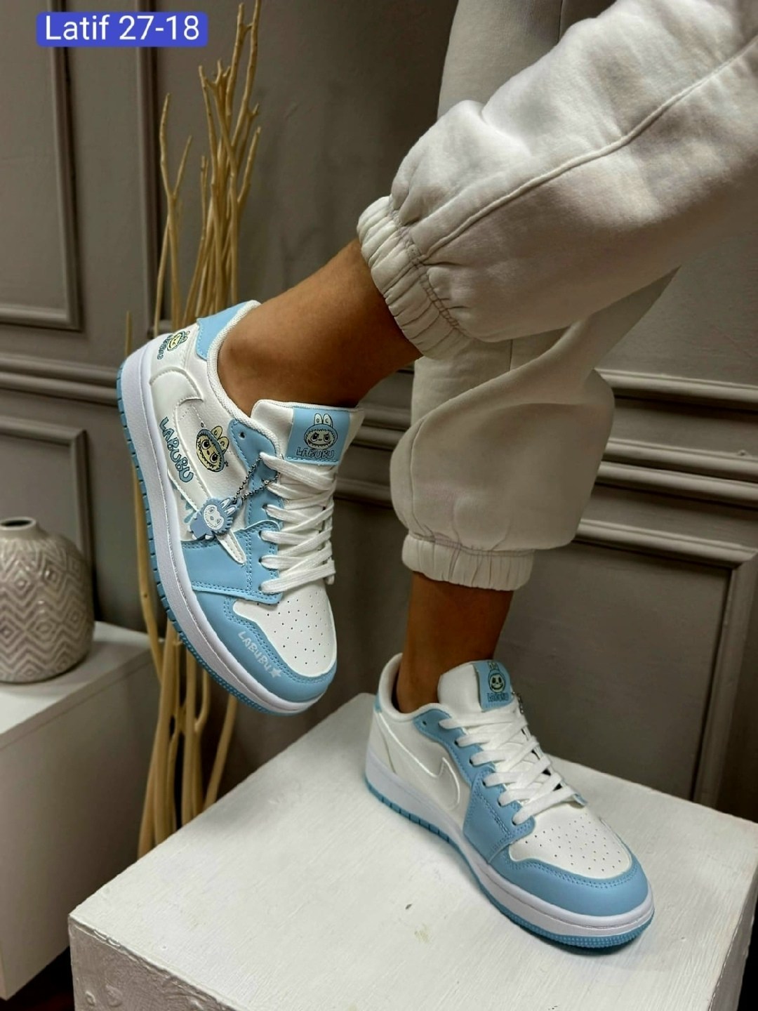 кроссовки,кроссовки женскиe,женские кроссовки nike,классические кроссовки женские,оригинальные кроссовки