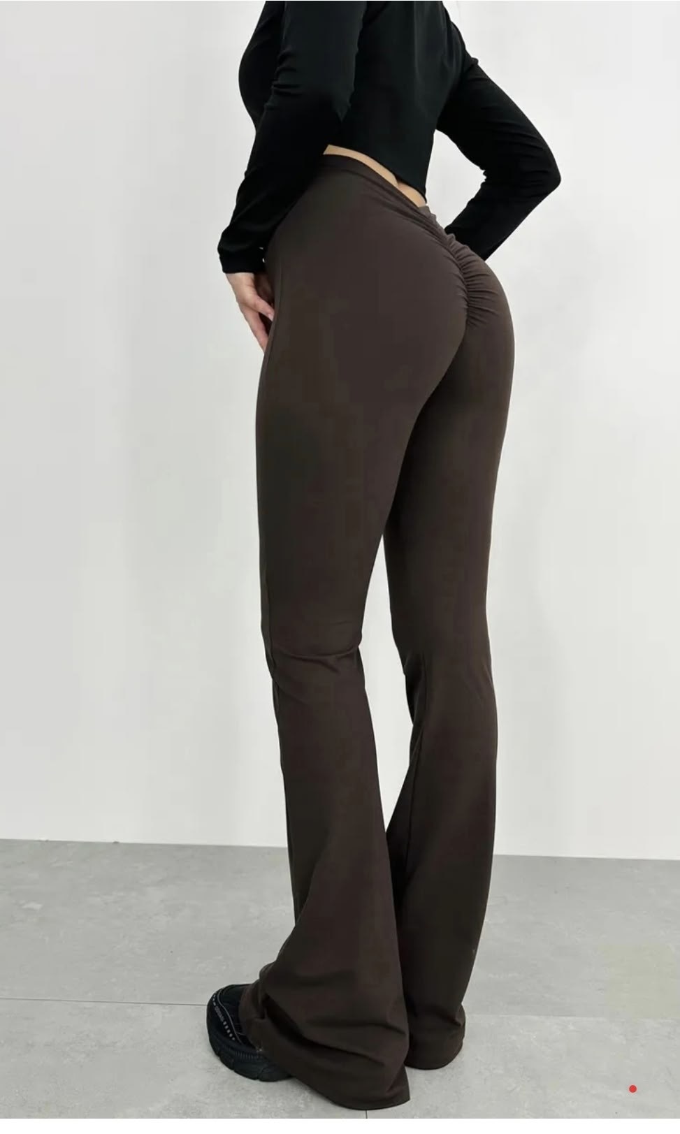 спортивные лосины пушап эффект evsfit,легинсы женские спортивные для фитнеса,леггинсы спортивные пушап для фитнеса,леггинсы с высокой посадкой v вырезом сзади mixfit_wear,леггинсы спортивные