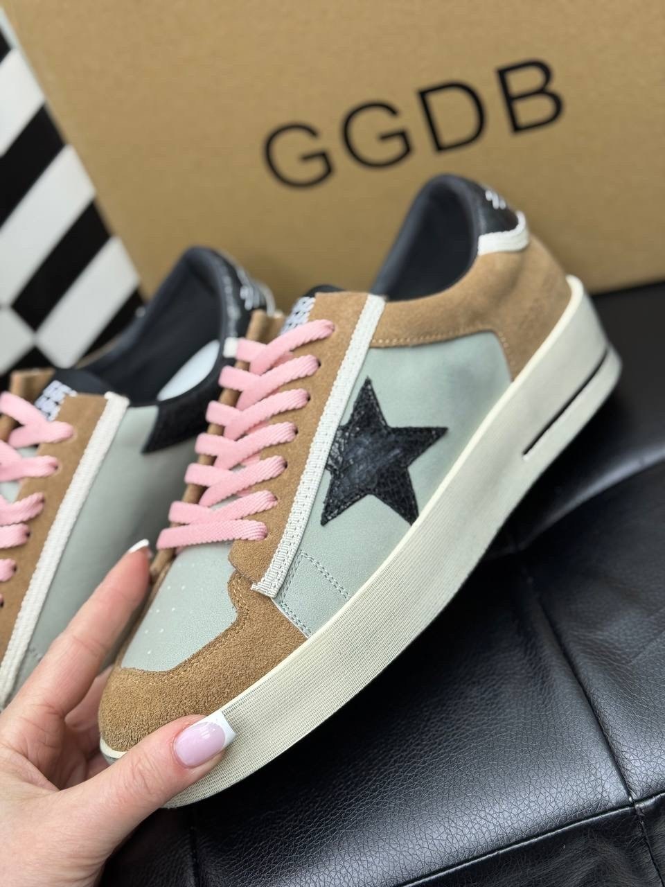 golden goose кеды stardan коричневый,,golden goose кеды superstar со вставками коричневый,кроссовки golden goose,кеды golden goose