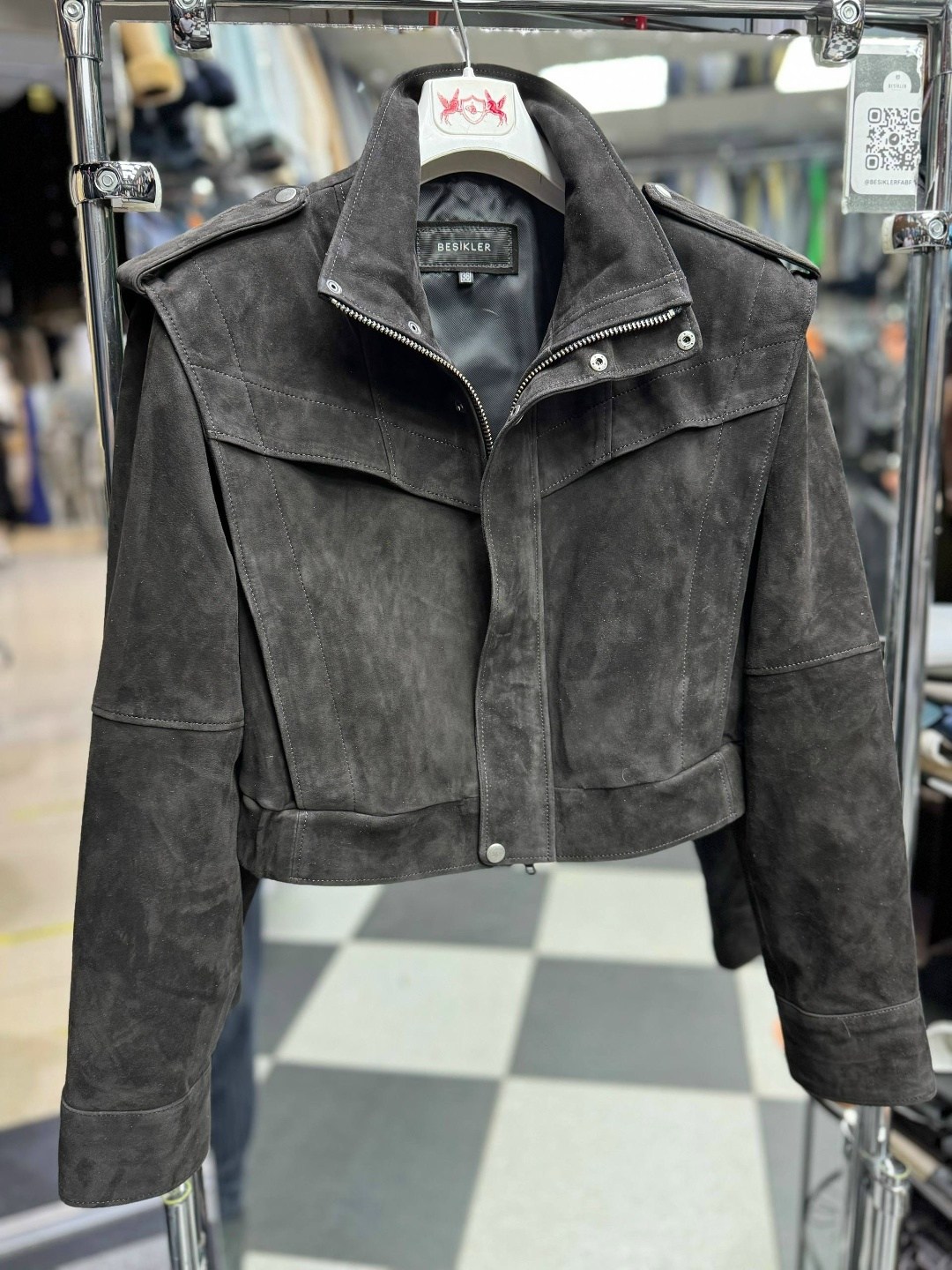 куртка косуха,кожаная куртка,косуха из натуральной кожи с потертостями,серая косуха,кожаная куртка косуха