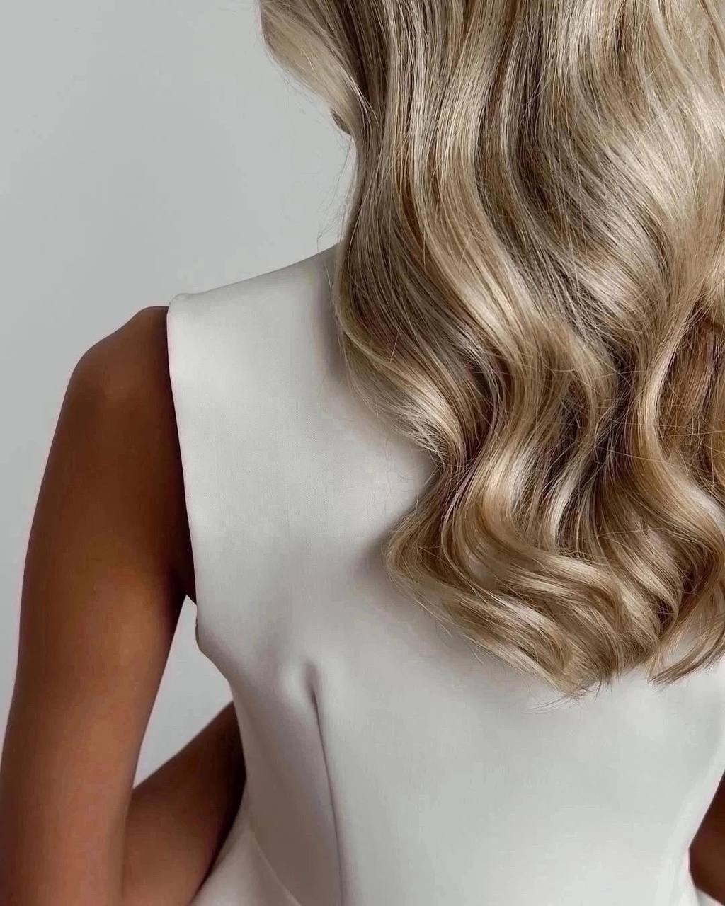 костюм женский с юбкой,стильные наряды,модная одежда для девушек,,модные наряды