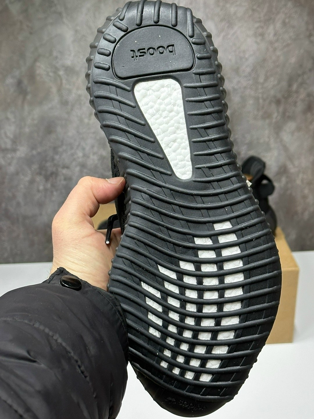 adidas yeezy boost 350,кроссовки adidas yeezy boost 350,кроссовки мужские yeezy boost 350,adidas yeezy boost 350 v2 cinder,adidas yeezy boost 350 v 2