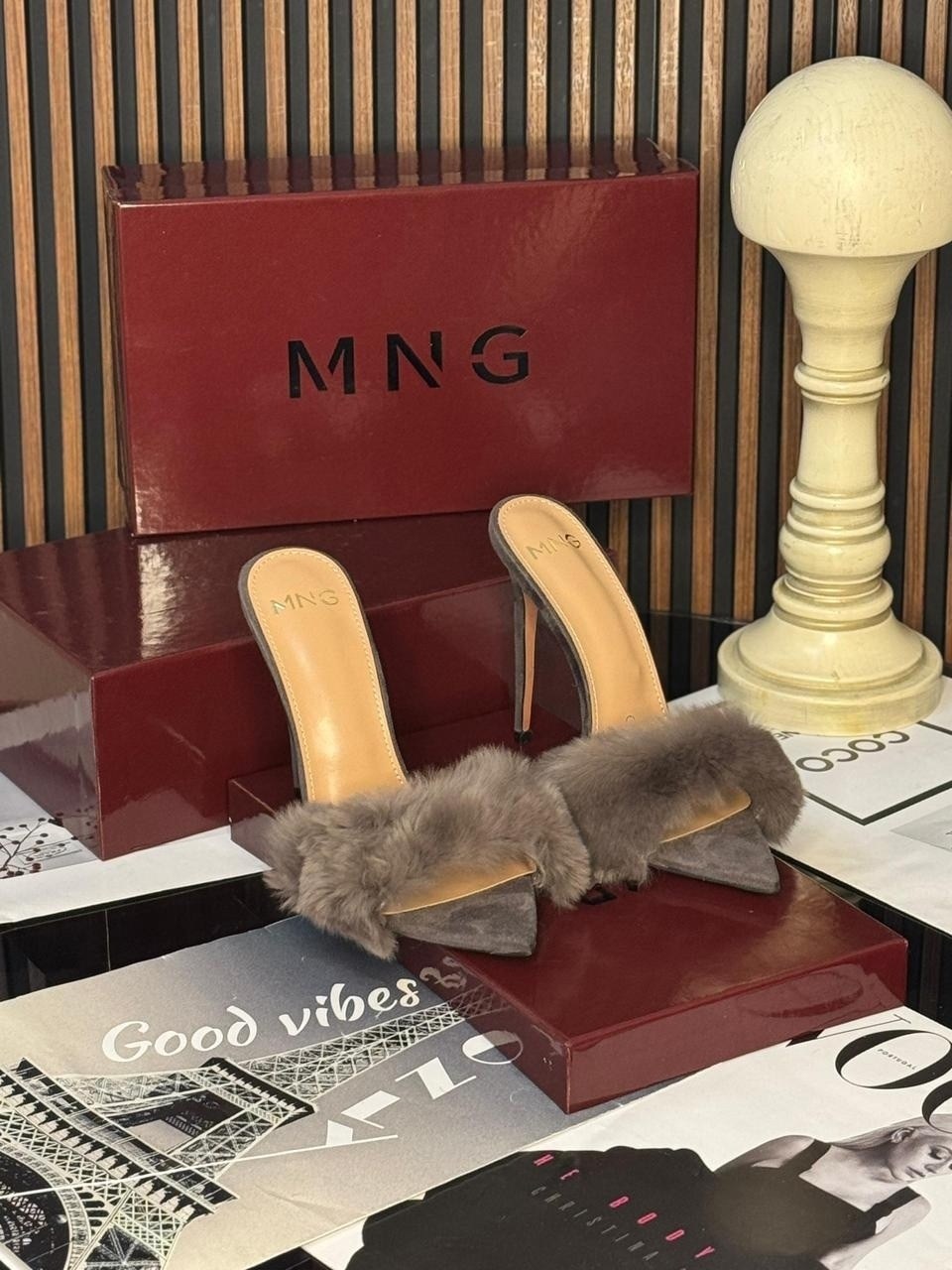 ,босоножки с мехом на каблуке,босоножки с мехом,меховые босоножки на каблуке,мюли женские с мехом