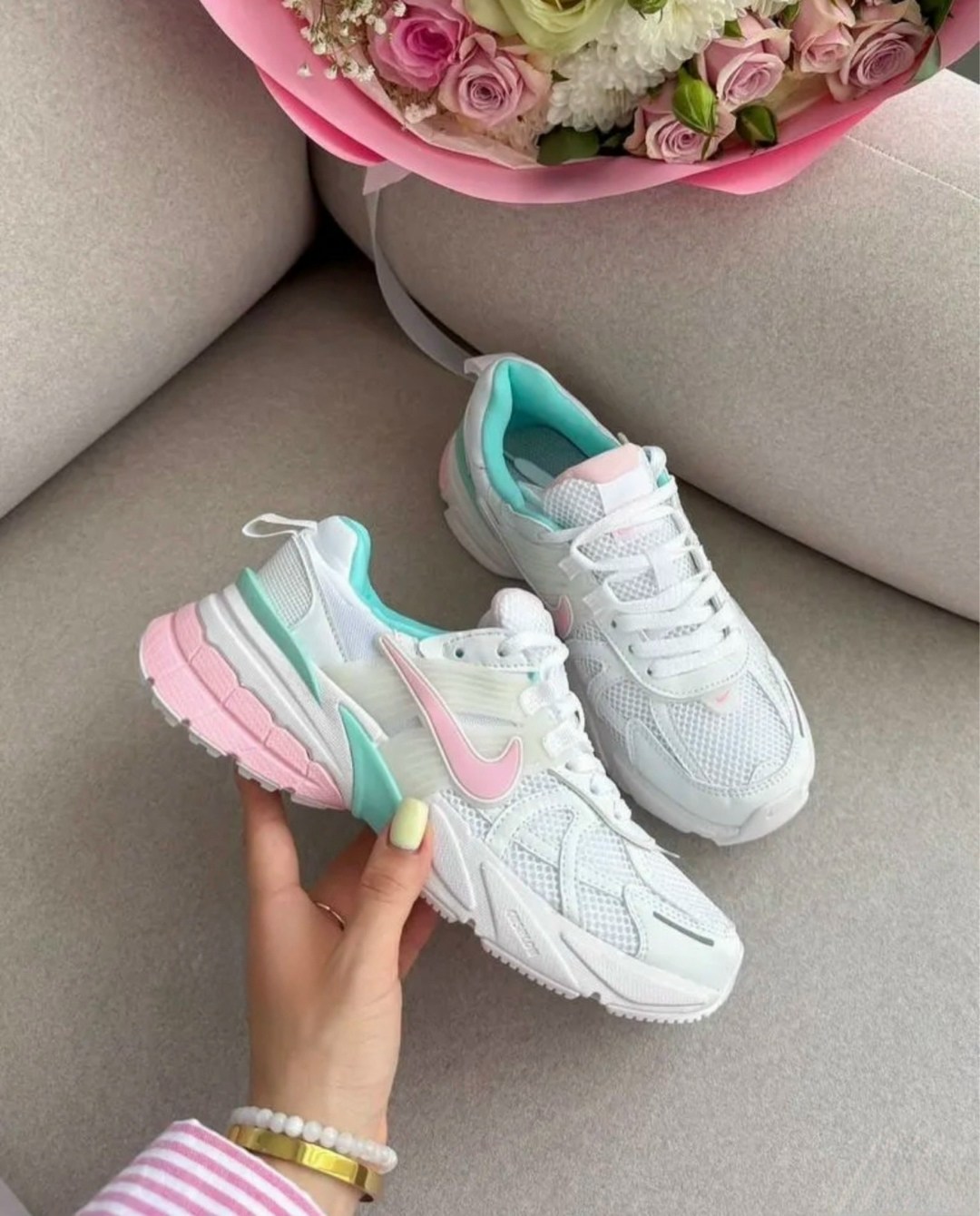 женские кроссовки nike,кроссовки nike,кроссовки nike v 2 k run,женские кроссовки,кроссовки