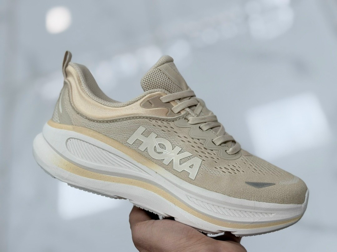 кроссовки hoka,кроссовки hoka one one,женские беговые кроссовки,кроссовки,кроссовки hoka беговые