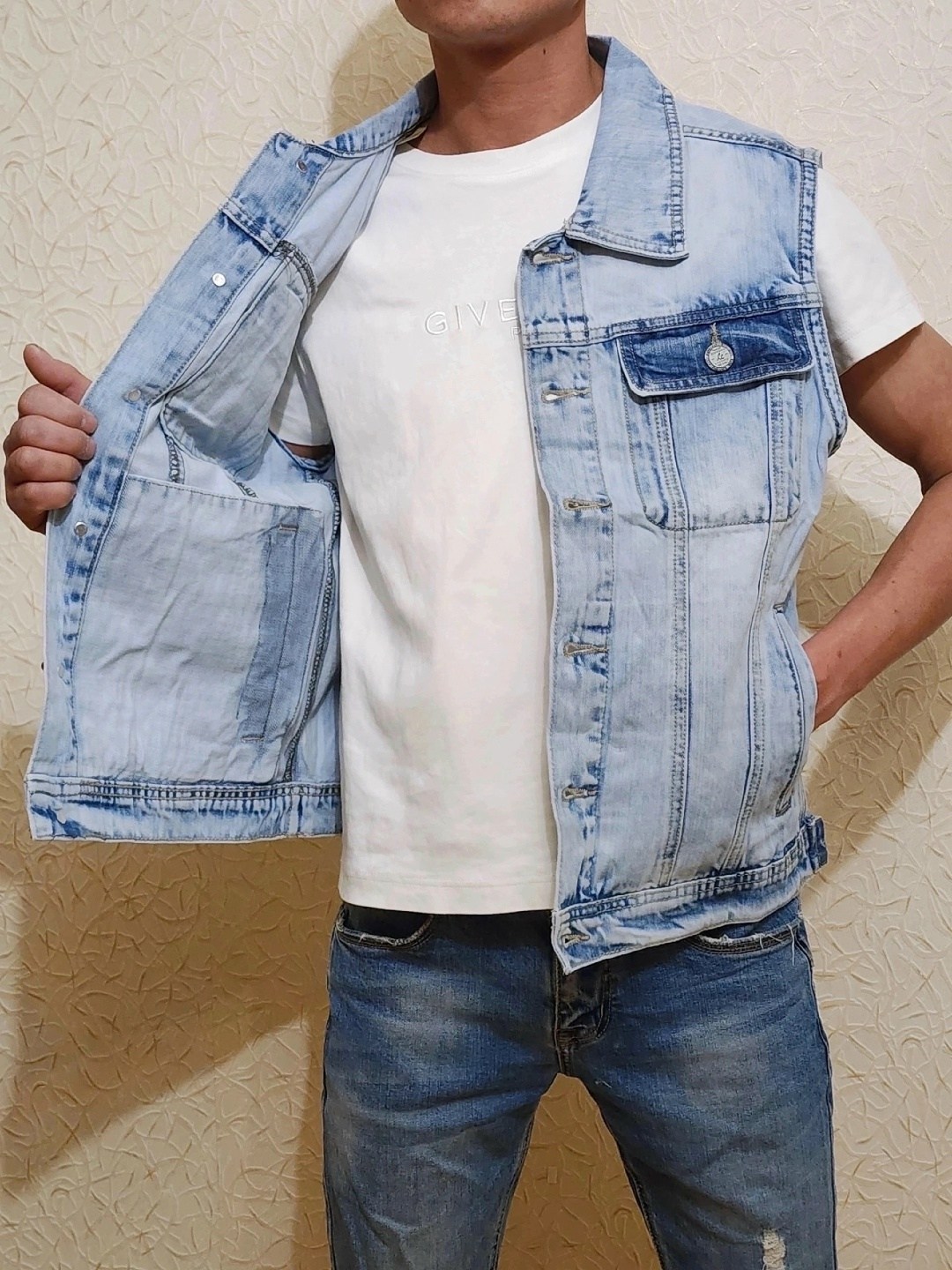 жилет джинсовый мужской,джинсовый жилет,джинсовая жилетка,джинсовая жилетка мужская,джинсовая безрукавка мужская