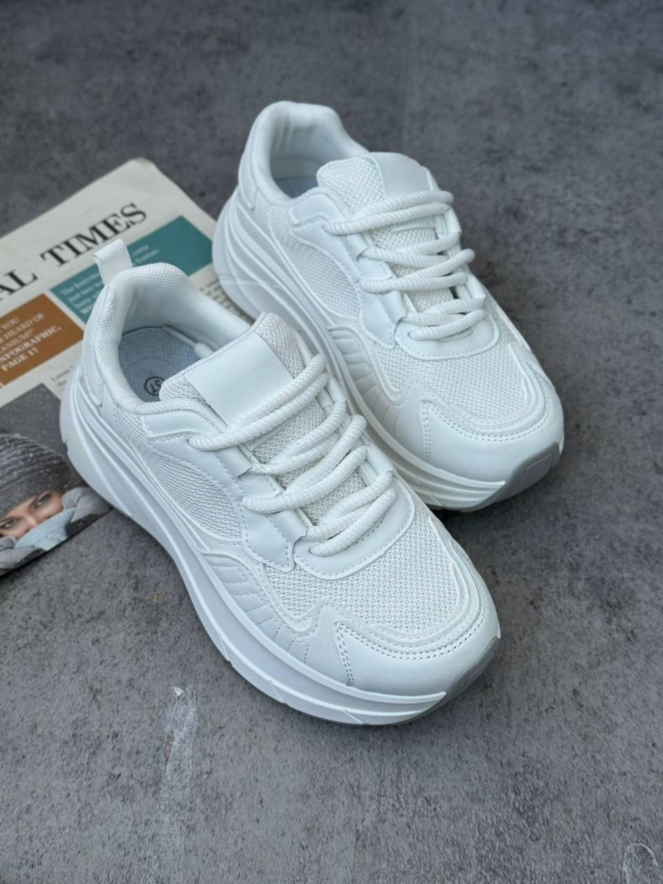 кроссовки женские,белые кроссовки,белые кроссовки женские,кроссовки для женщин,кроссовки модные женские