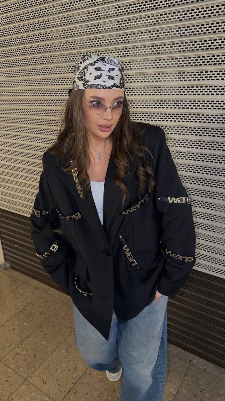 женский пиджак оверсайз,оверсайз пиджак,женский пиджак,пиджак оверсайз удлиненный жакет,пиджак оверсайз блейзер жакет