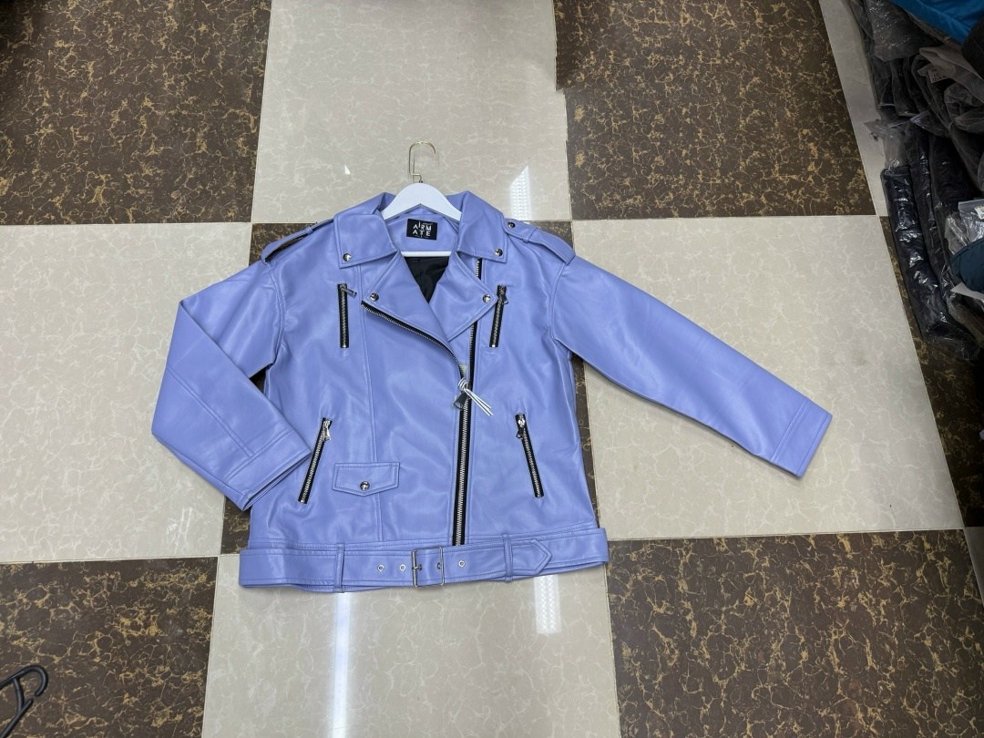 куртка косуха,куртка косуха женская кожаная,куртка из искусственной кожи женская,кожаная куртка,куртка косуха женская