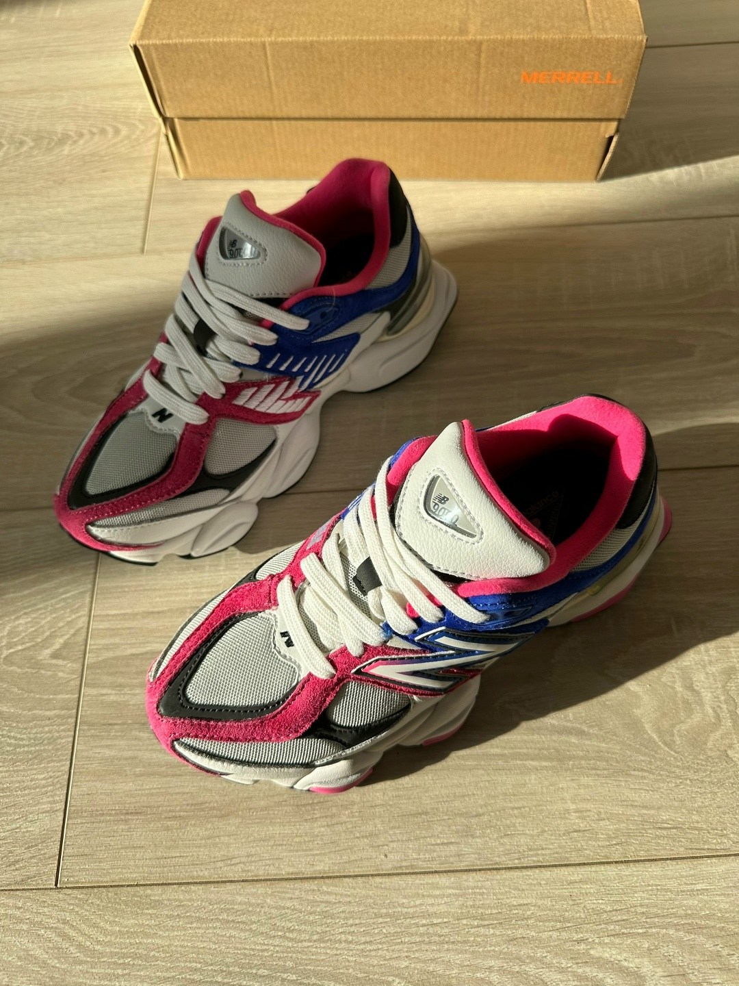 кроссовки,кроссовки женские,кроссовки new balance 9060,адидас раф симонс 2,кроссовка