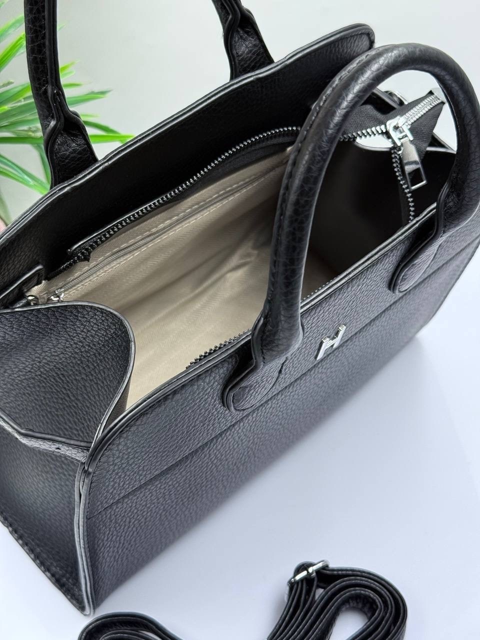 сумка,женская сумка,сумка черная,сумка черная женская,сумки женская сумка