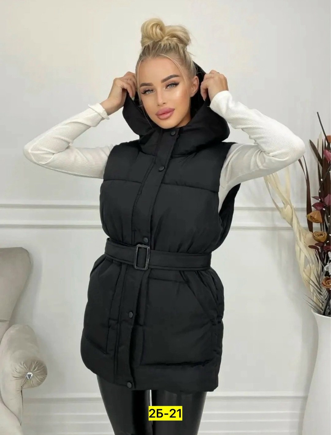 жилетка женская,жилет женский,жилетка,жилет с капюшоном,жилет