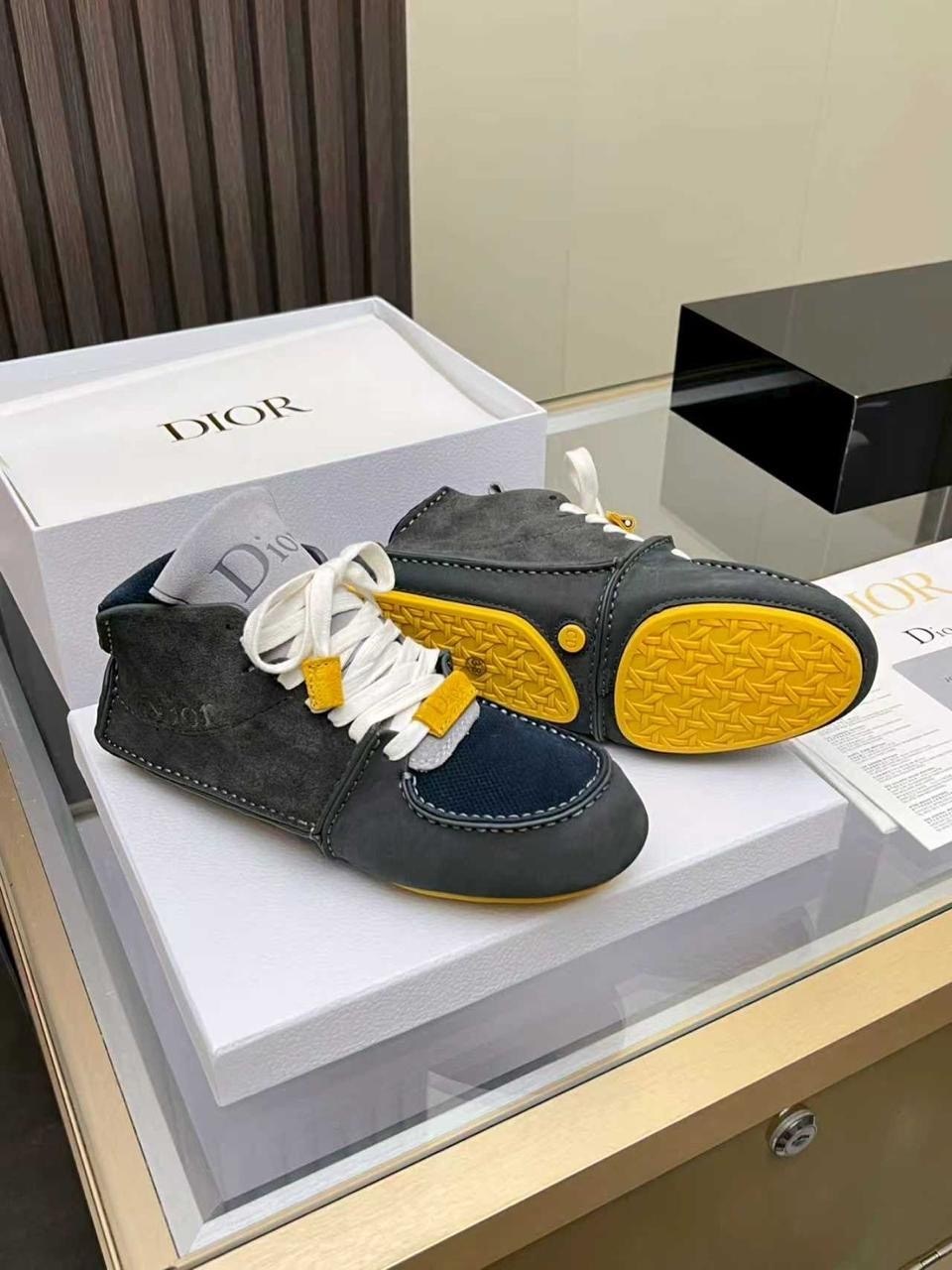 ,кроссовки dior,диор кроссовки,кроссовки диор женские,кроссовки dior женские