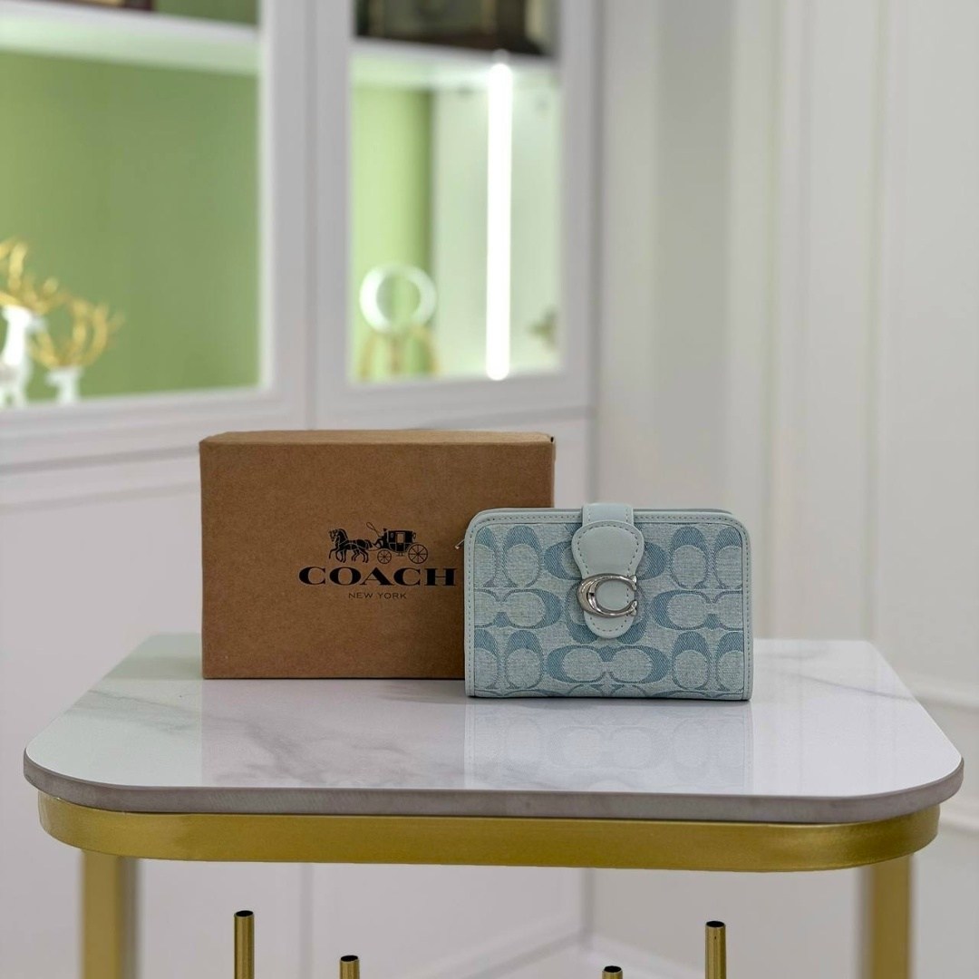 кошелёк coach,кошелек натуральная кожа coach,coach бумажник,женский кошелек coach,кошелек мини женский coach