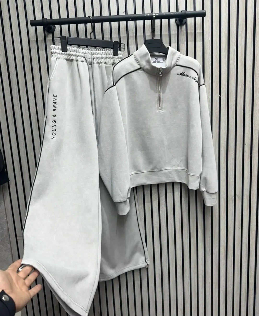 женский спортивный костюм,теплый спортивный костюм с прямыми брюками и кофтой на замке,спортивный костюм,костюм на флисе женский,костюм женский