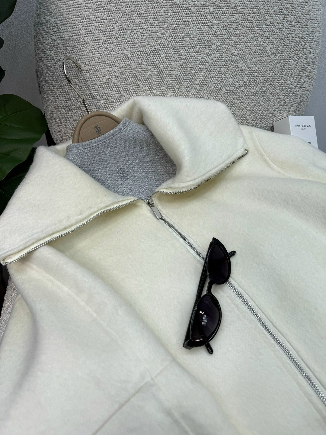 полупальто,короткое пальто,шерстяное пальто,пальто бомбер,пальто куртка