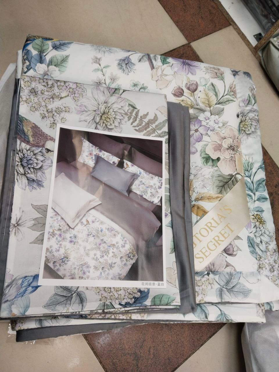 постельное белье с одеялом евро сатин люкс египетский хлопок наволочки 50х70,комплект постельного белья с одеялом сатин люкс семейный,комплект постельного белья с одеялом сатин люкс семейный наволочки