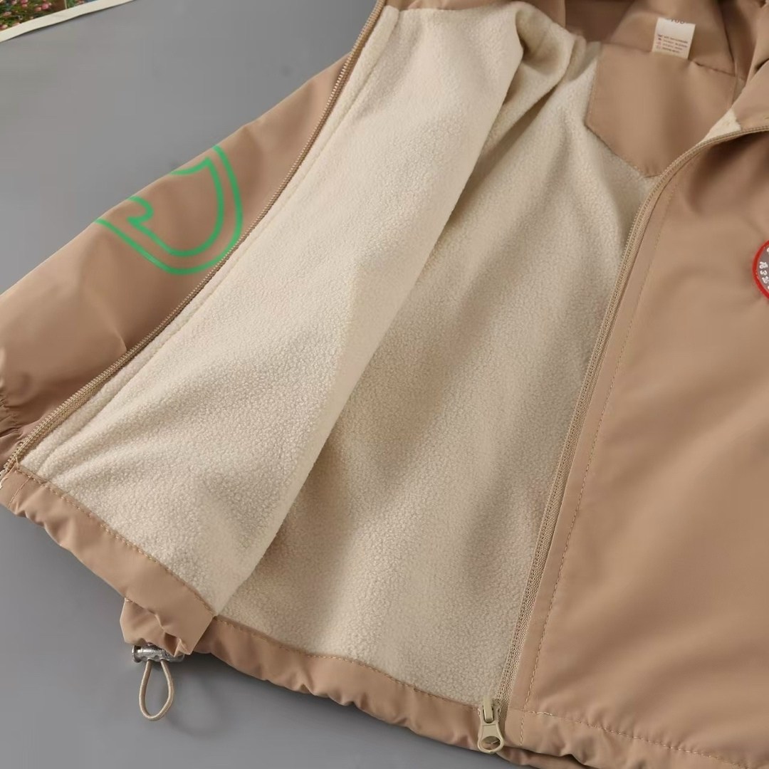 куртка с капюшоном для мальчика,куртка для малыша,куртка легкая,куртка демисезонная детская,куртка