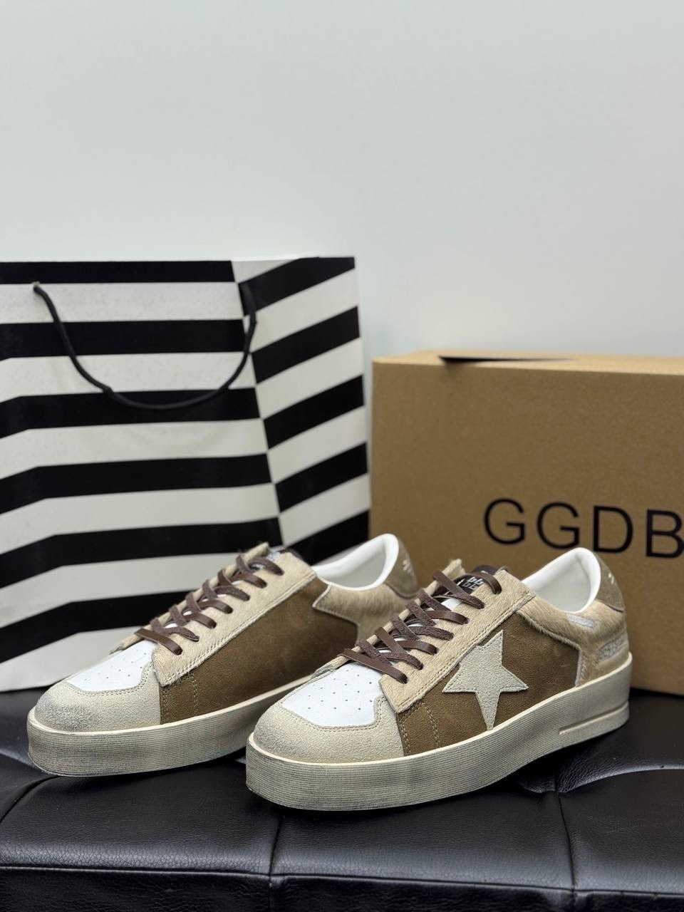 golden goose кеды stardan коричневый,кроссовки golden goose,кеды golden goose,кроссовки golden goose hi star из замши коричневый,кеды миу миу