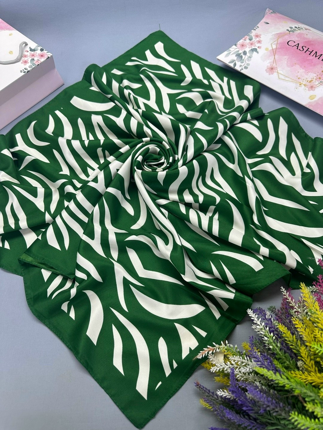 платки шелковые,платки женские,платки шарф,платка,атласный платок