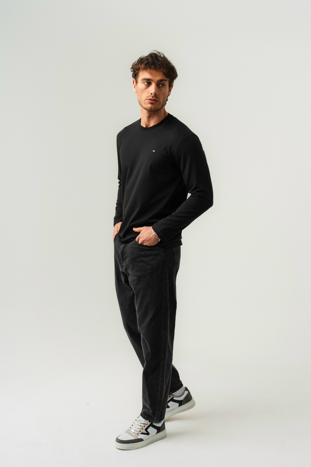 мужской лонгслив tommy hilfiger,лонгслив томми хилфигер,лонгслив tommy hilfiger,лонгслив tommy hilfiger лонгслив,длинными рукавами tommy hilfiger