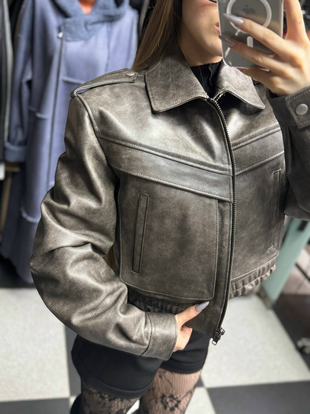 кожаная куртка,женская кожаная куртка,куртка бомбер,женская куртка,куртка косуха женская