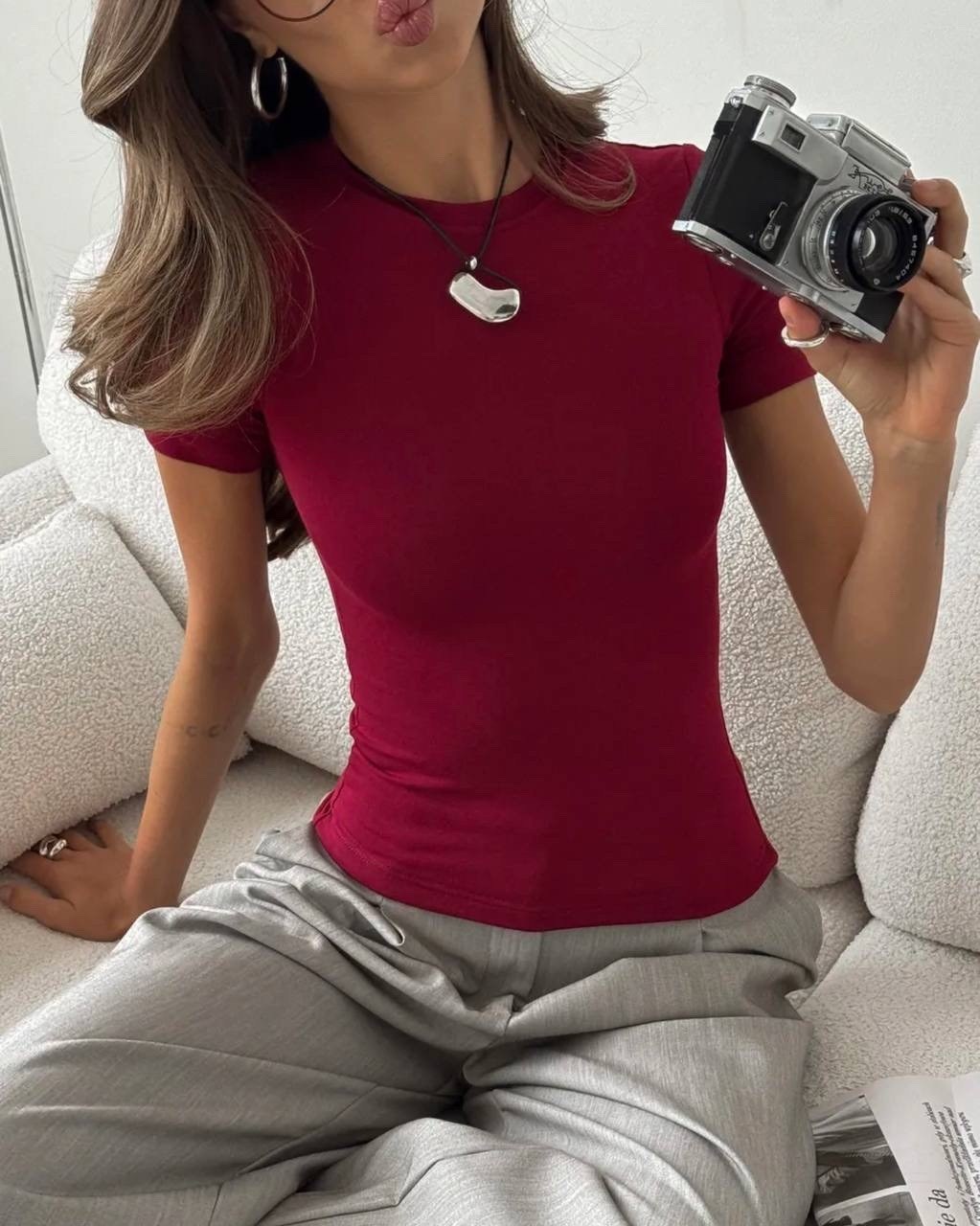 футболка скимс укороченная базовая облегающая yes.body,футболка женская,облегающая футболка,базовая футболка,базовая женская футболка