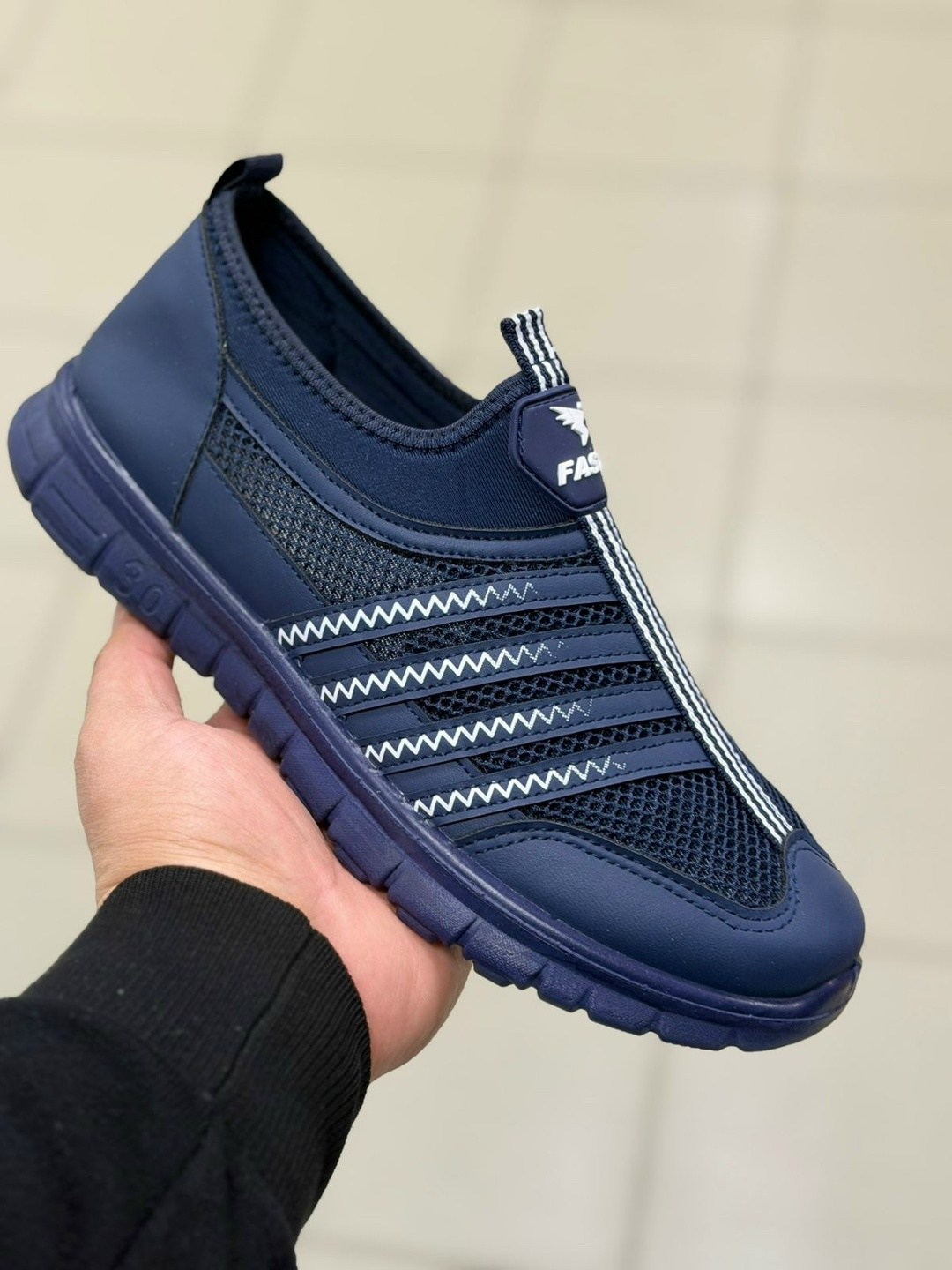 ,тканевые кроссовки мужские,мужские слипоны,мужские кроссовки,повседневная