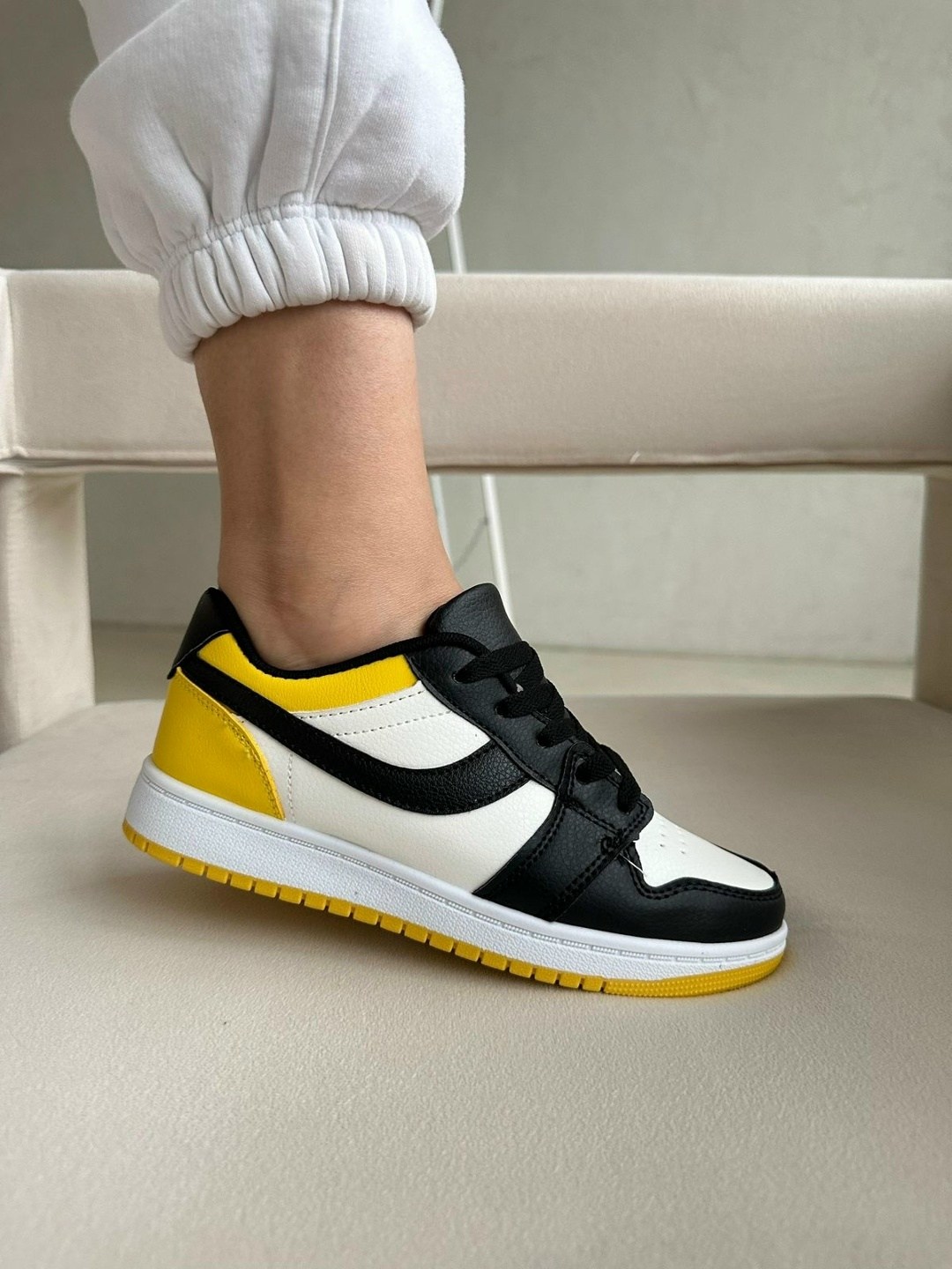 женские кроссовки,, женская,кроссовка,кроссовки кеды