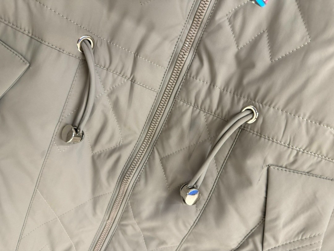 женская демисезонная куртка,куртка демисезонная,куртки,женская куртка,удлиненная куртка