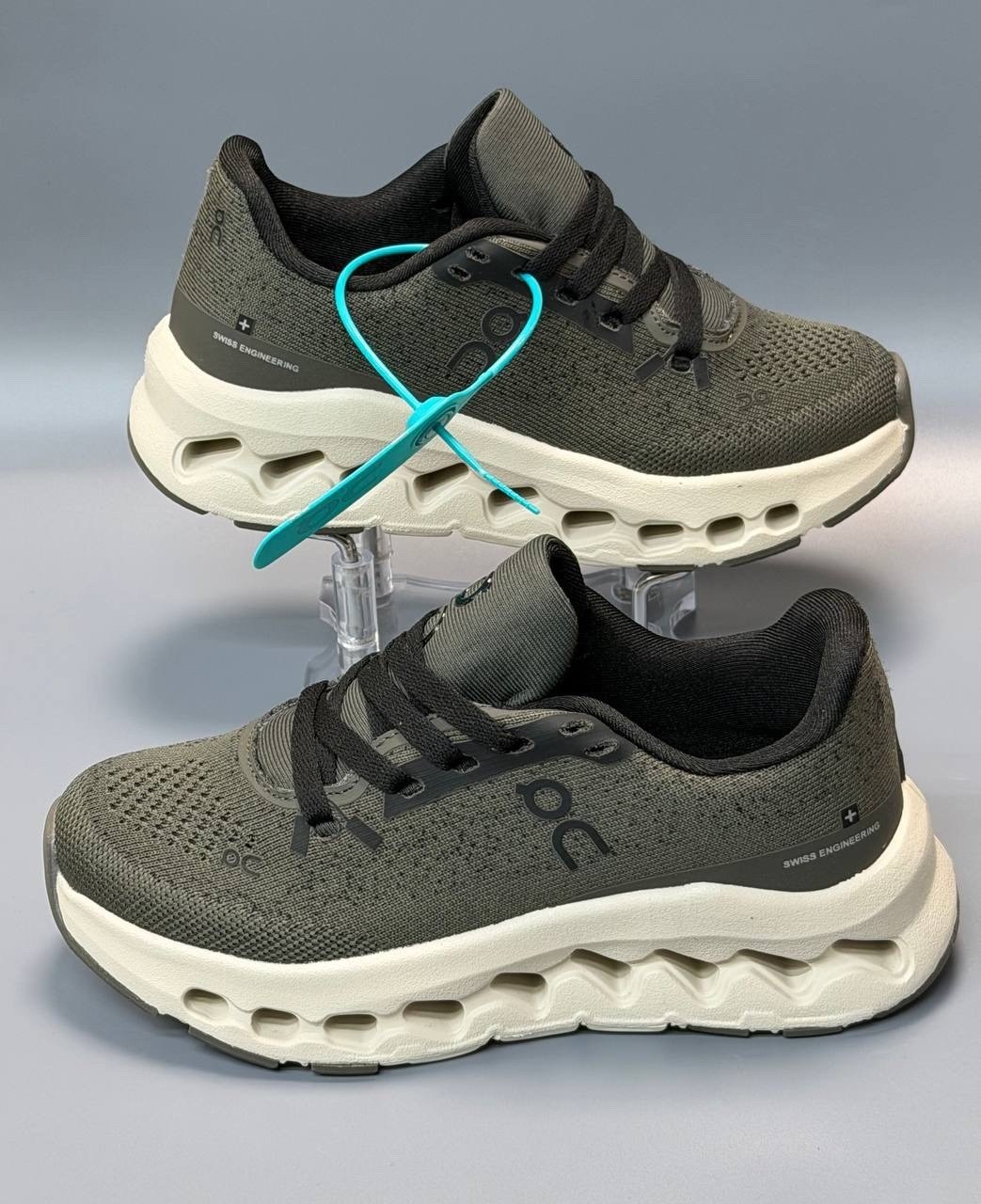 мужские кроссовки,кроссовки on,спортивная ,женские кроссовки,кроссовка