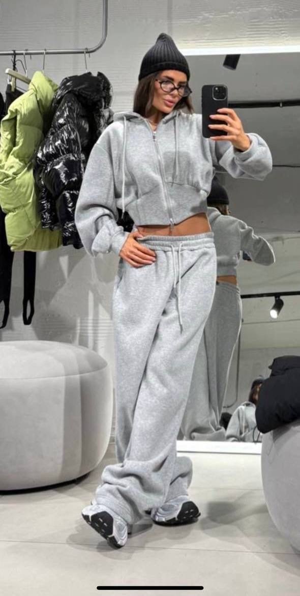 костюм спортивный,серые костюмы,спортивная одежда для женщин,костюм спортивный женский,повседневный спортивный костюм