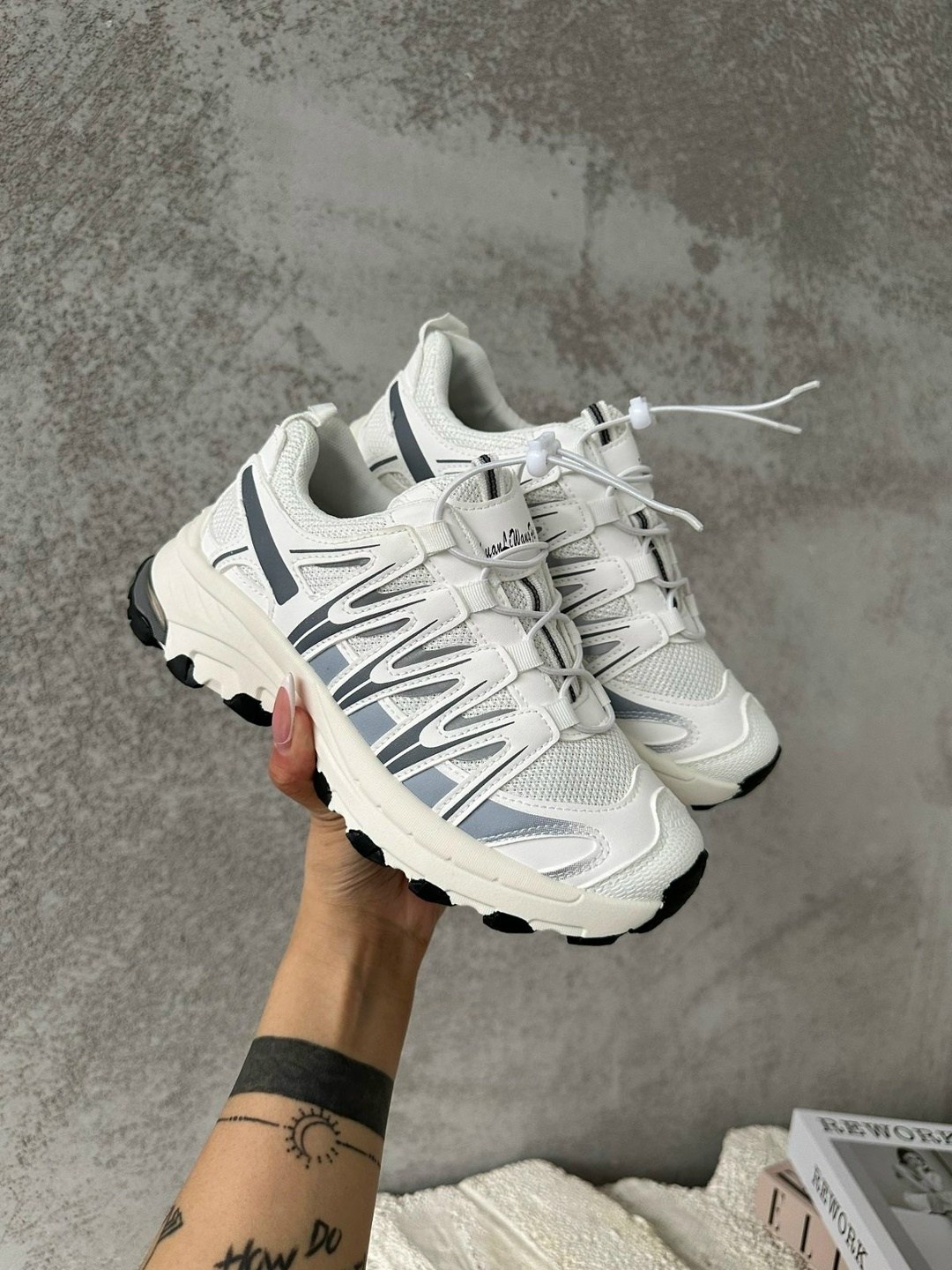 кроссовки женскиe,кроссовки кожа,массивные кроссовки брендовые,женская ,кроссовки женские белый