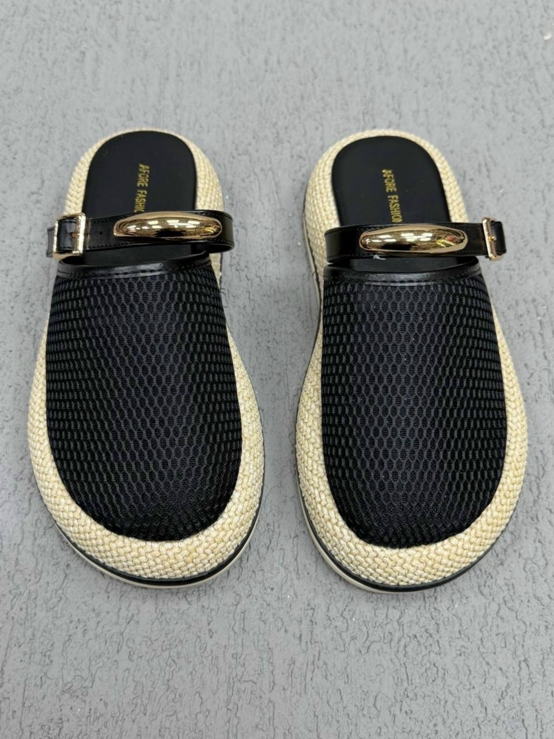 ,женские шлепанцы,женская ,тапочки модные,шлепки женские