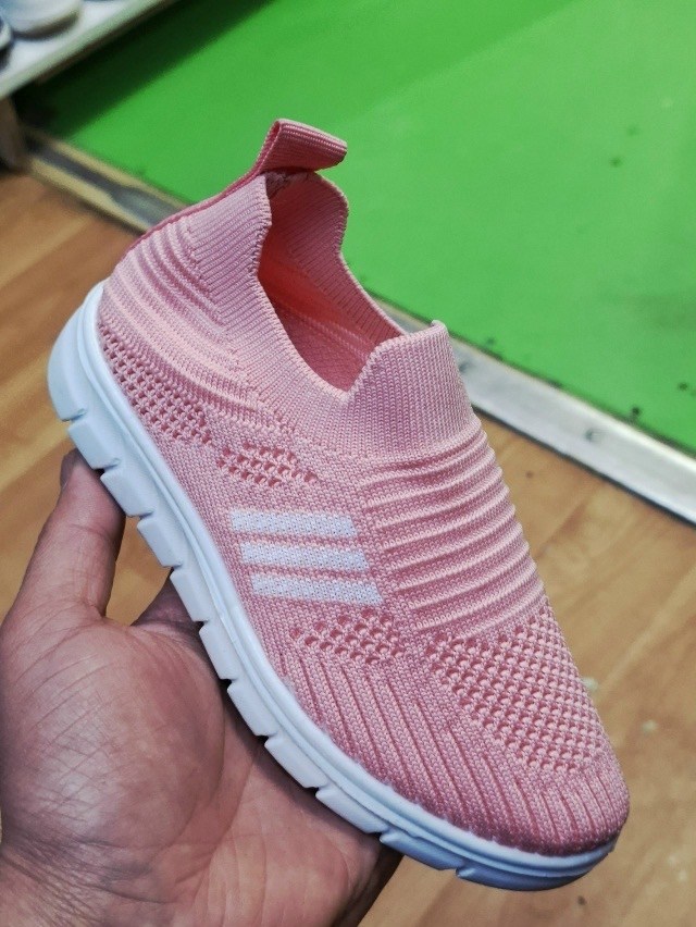 ,женские кроссовки,спортивная ,женская ,кроссовки