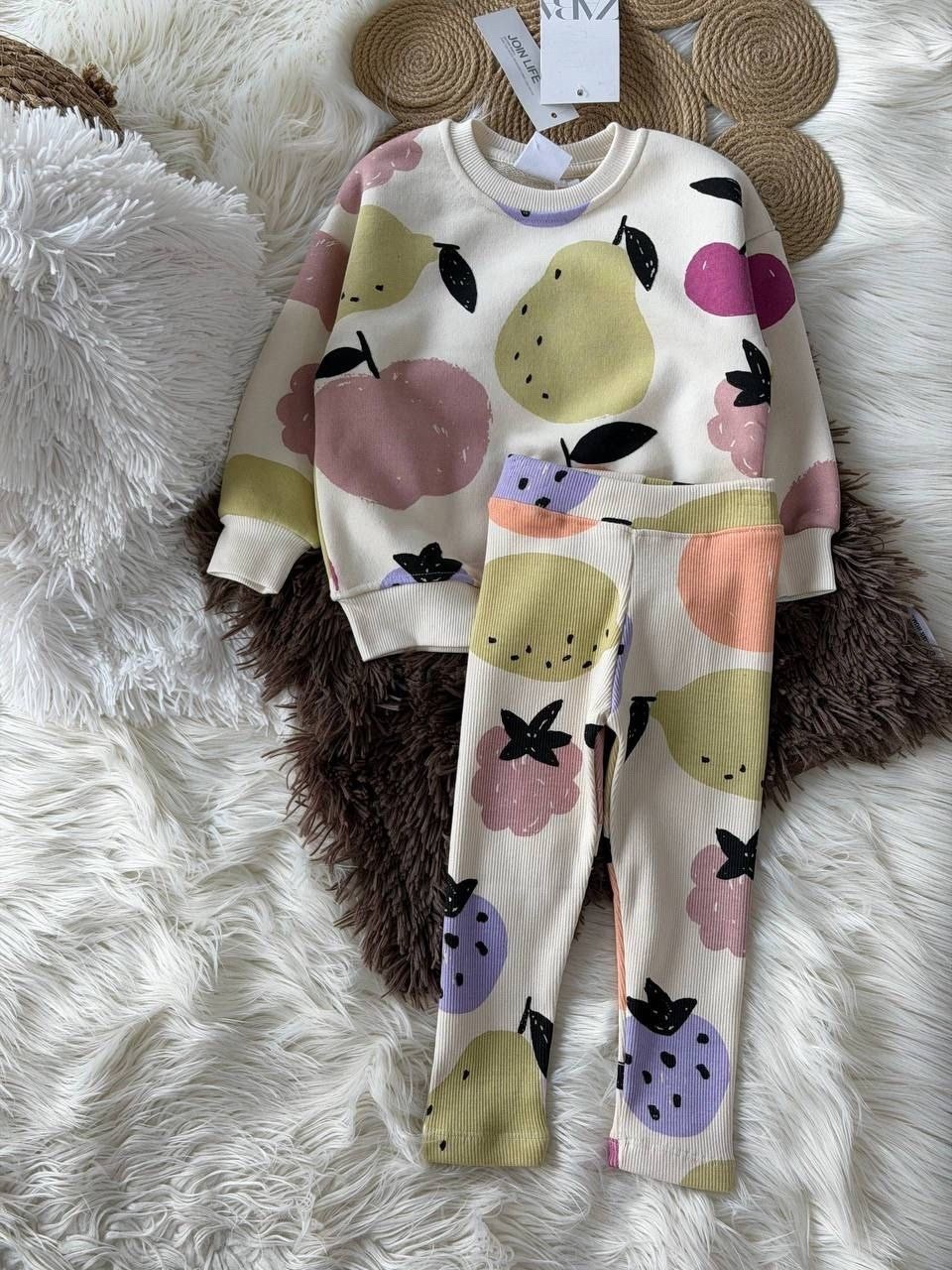 детский костюм,комплект костюм,детские костюмы,костюм бежевый,комплект пижама