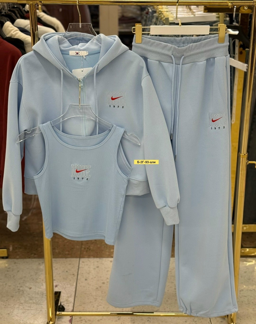 костюм спортивный женский,спортивный костюм,спортивный костюм nike на флисе,спортивный костюм на флисе,костюм женский на флисе спортивный