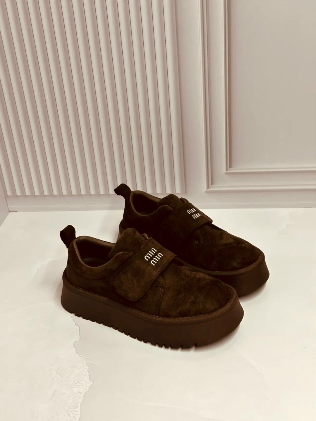 ,женская ,лоферы замш,угги женские,модная женская