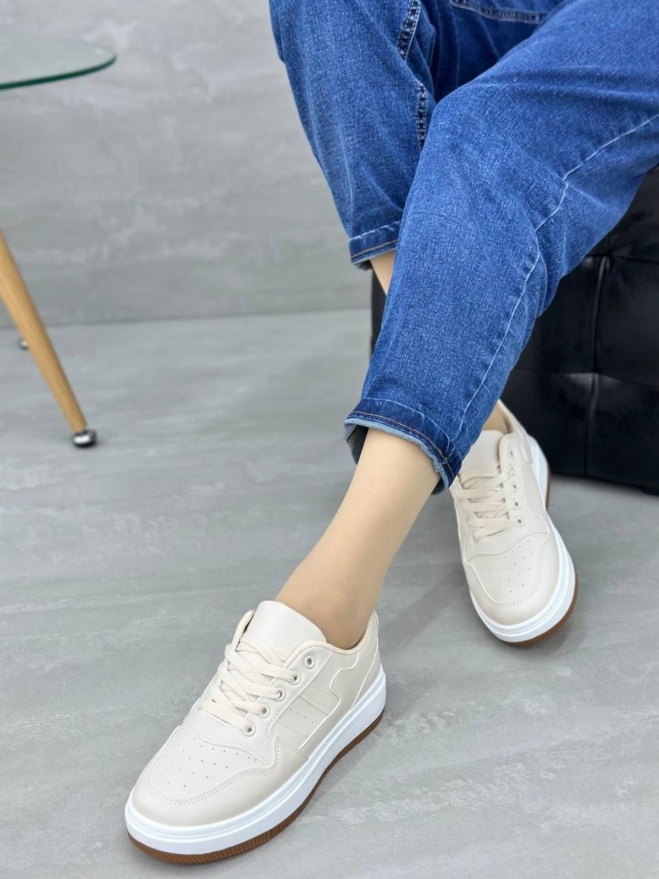 ,женские кроссовки,кеды женски,кеды женские черные,черные кроссовки женские