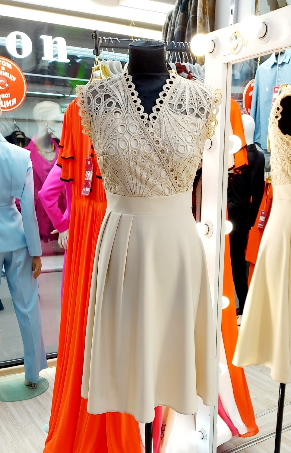 вечерние платья,платье кружевное,платья,нарядные платья,нарядное вечернее платье