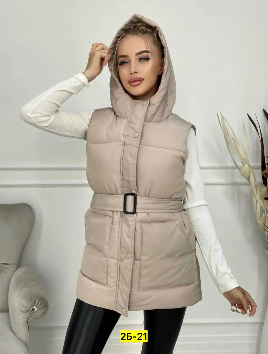 жилетка женская,жилет женский,жилетка,жилет с капюшоном,жилет