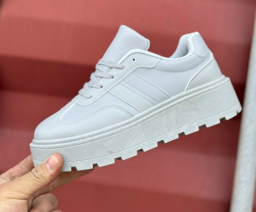 ,женские кроссовки,кроссовки белые женские на высокой подошве,кроссовки женские белые,кроссовки